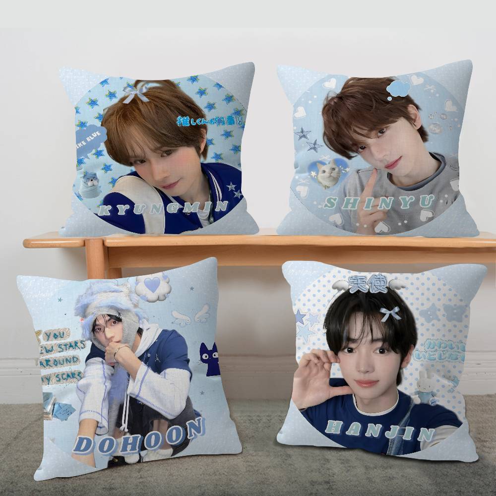 Sarung Bantal Kpop Group T-TWS - Home Textiles Group ulasan dan harga