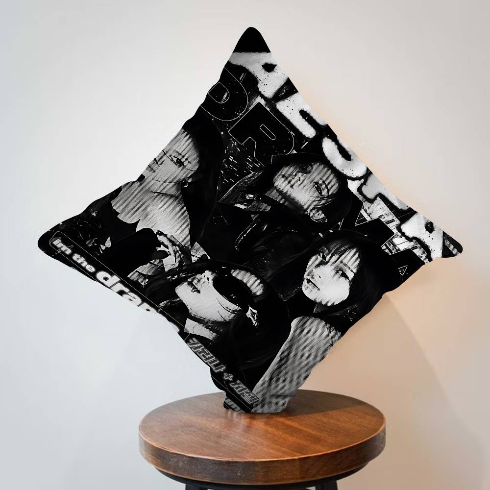 Sarung Bantal Kantor Girl Grou - Home Textiles Group ulasan dan harga